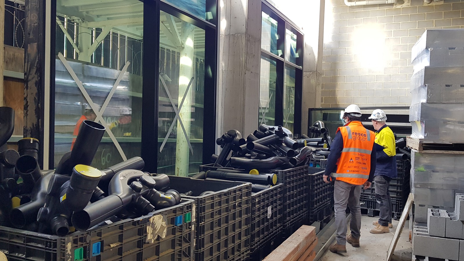 Geberit SuperTube components for drainage (© Peter Casamento, Marc Williams). Geberit SuperTube components for drainage (© Peter Casamento, Marc Williams).